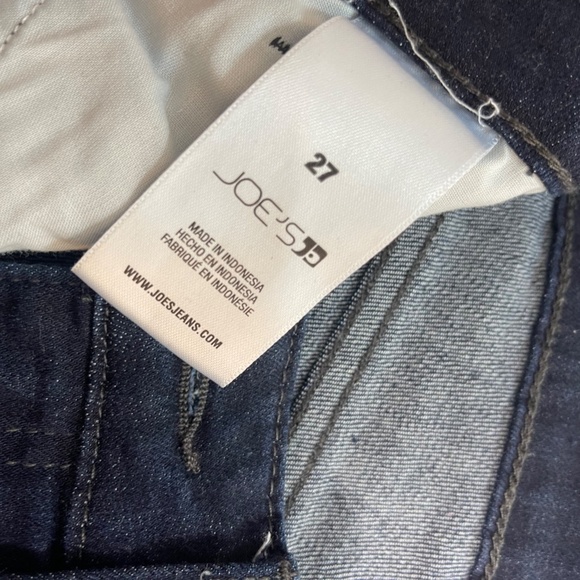 Joe's Bell Bottom Dark Blue High-Rise Jeans- 27" waist, 32" Inseam - Picture 6 of 8